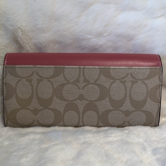 COACH Slim Envelope Wallet in Peony NWOT - Picture 2 of 4
